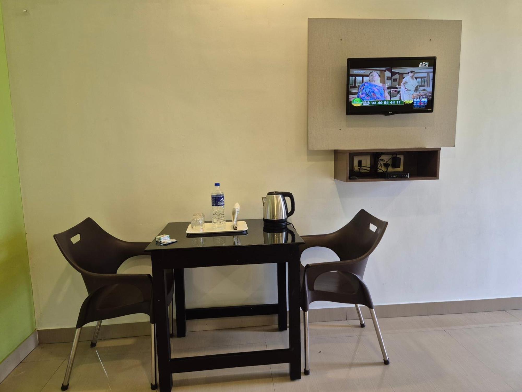 Alfa Inn Nedumbassery Exterior foto